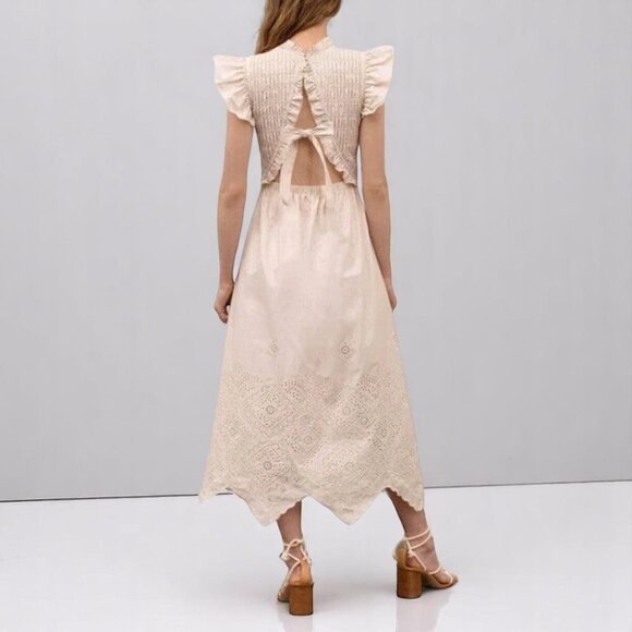 NWT Moon River Ruffled Smocked Eyelet Midi Dress in Cream - Picture 9 of 10